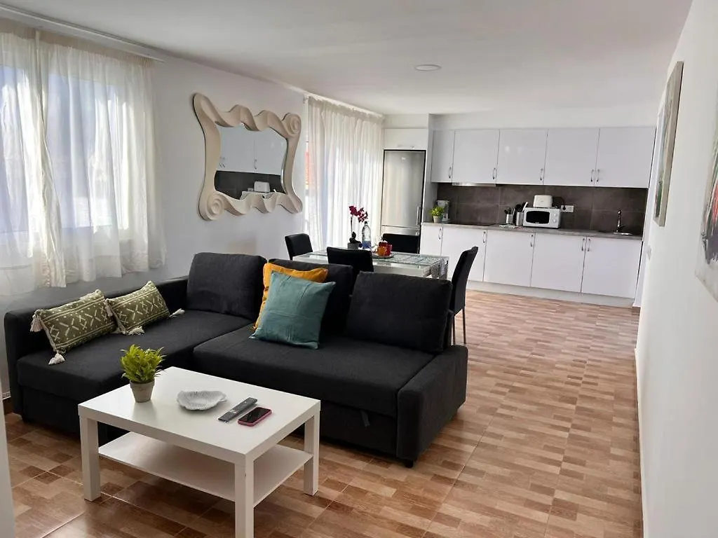 Apartamento Marae contacts